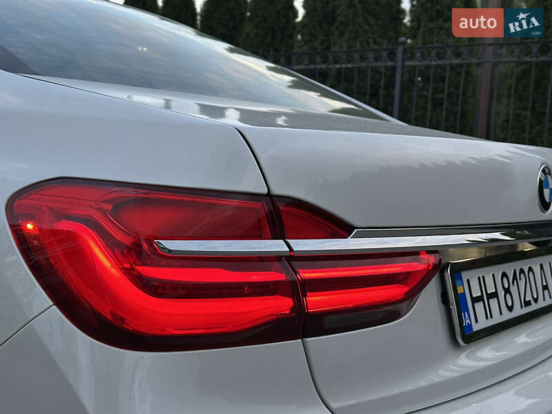 Седан BMW 7 Series 2017 в Одесі
