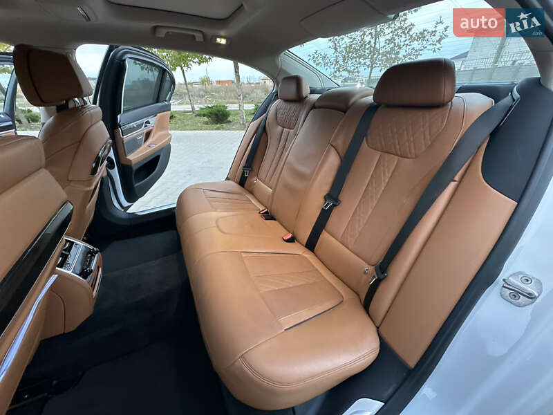 Седан BMW 7 Series 2017 в Одесі