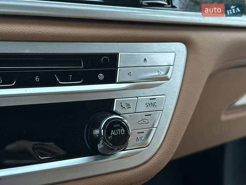 Седан BMW 7 Series 2017 в Одесі