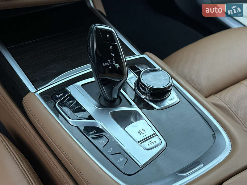 Седан BMW 7 Series 2017 в Одесі