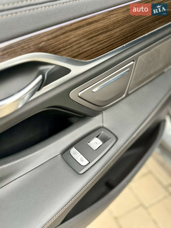 Седан BMW 7 Series 2015 в Луцьку фото 11 Седан BMW 7 Series 2015 в Луцьку