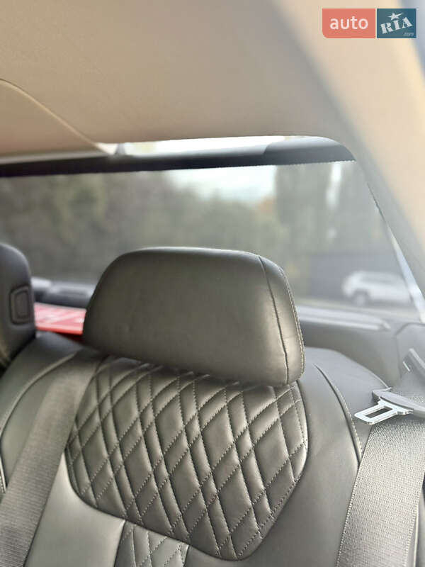 Седан BMW 7 Series 2015 в Луцьку фото 31 Седан BMW 7 Series 2015 в Луцьку