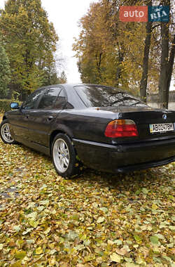 Седан BMW 7 Series 1999 в  фото 6 Седан BMW 7 Series 1999 в