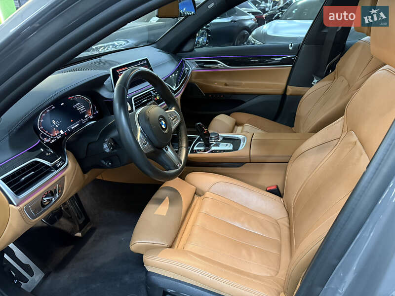 Седан BMW 7 Series 2019 в Киеве