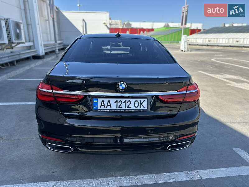 Седан BMW 7 Series 2016 в Киеве