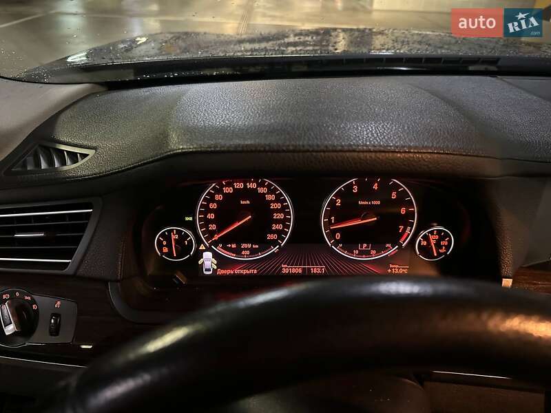 Седан BMW 7 Series 2009 в Киеве