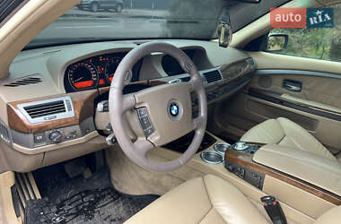 Седан BMW 7 Series 2004 в  фото 25 Седан BMW 7 Series 2004 в