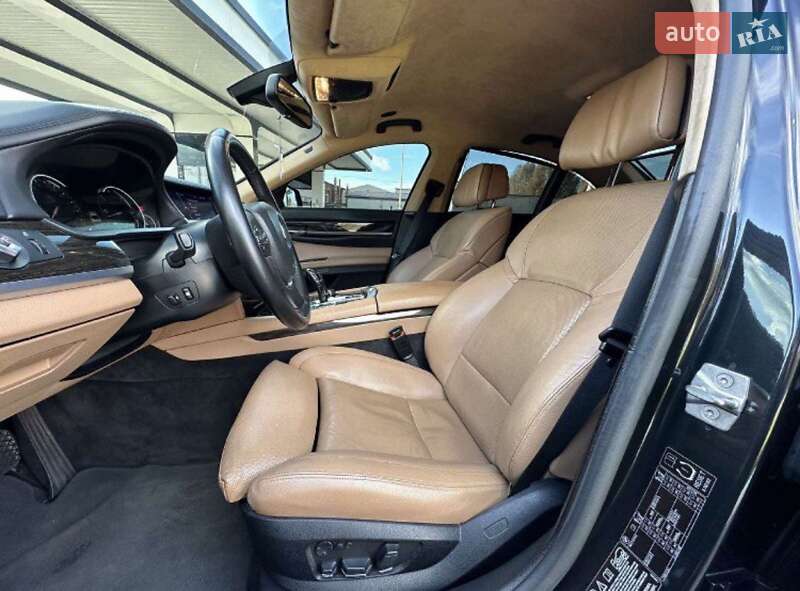 Седан BMW 7 Series 2011 в Харкові