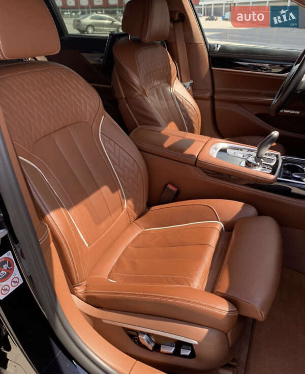 Седан BMW 7 Series 2017 в Киеве фото 11 Седан BMW 7 Series 2017 в Киеве