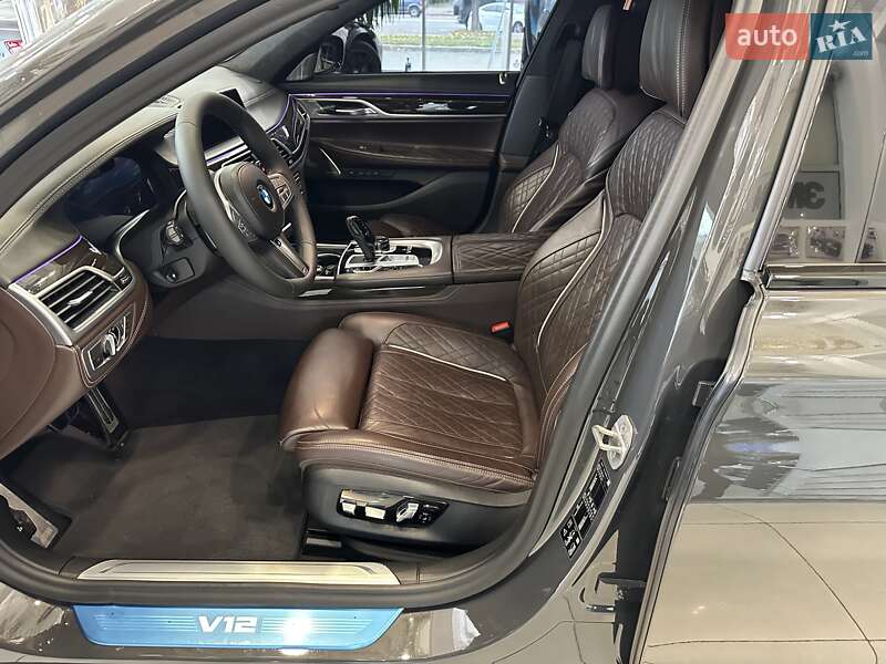 Седан BMW 7 Series 2021 в Киеве фото 12 Седан BMW 7 Series 2021 в Киеве