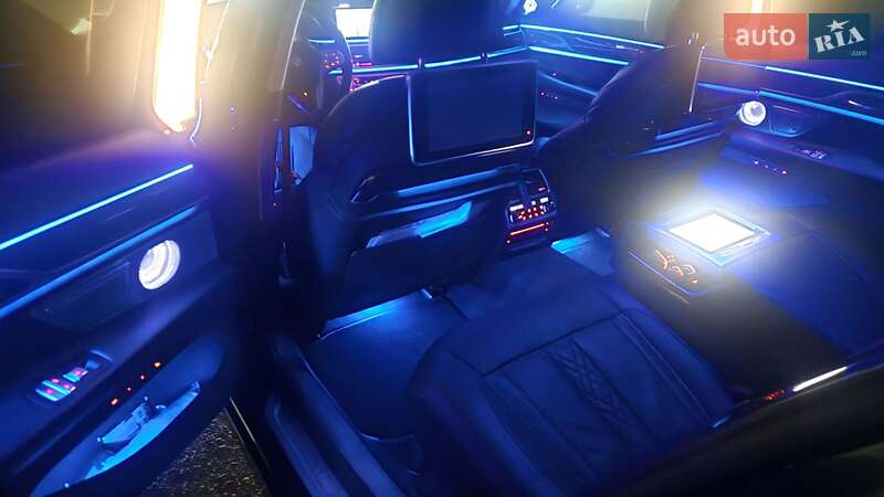 Седан BMW 7 Series 2019 в Луцке