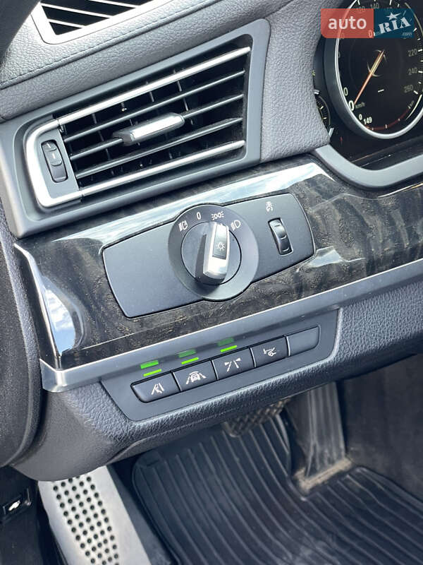 Седан BMW 7 Series 2013 в Луцке