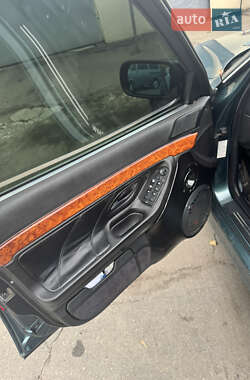 Седан BMW 7 Series 1995 в 