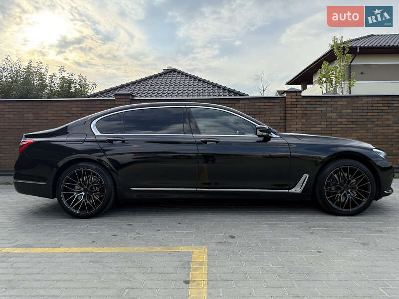Седан BMW 7 Series 2016 в Вінниці