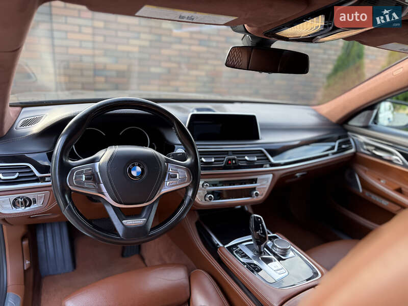 Седан BMW 7 Series 2016 в Вінниці