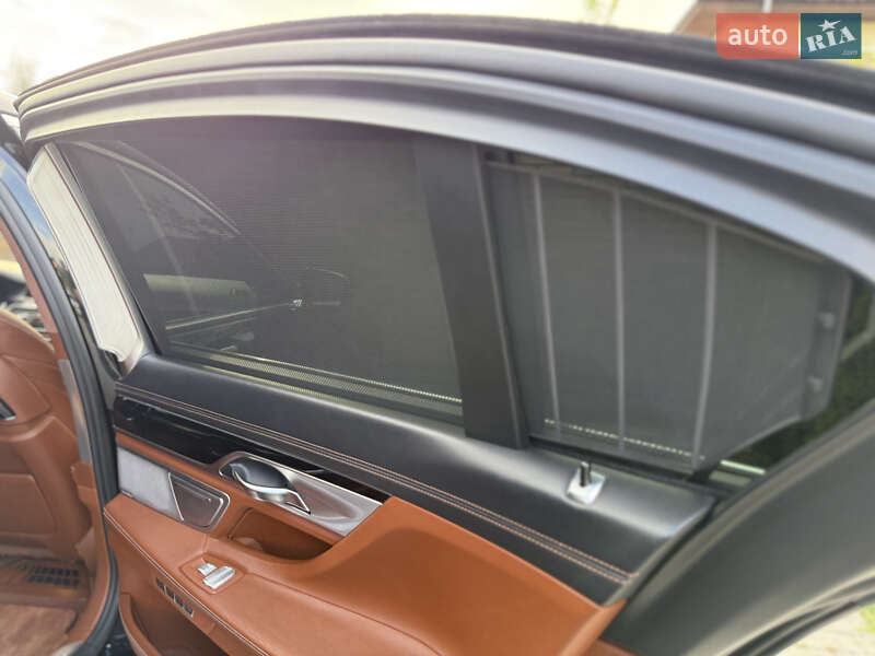 Седан BMW 7 Series 2016 в Вінниці