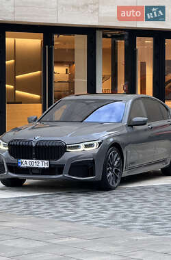 Седан BMW 7 Series 2022 в Киеве