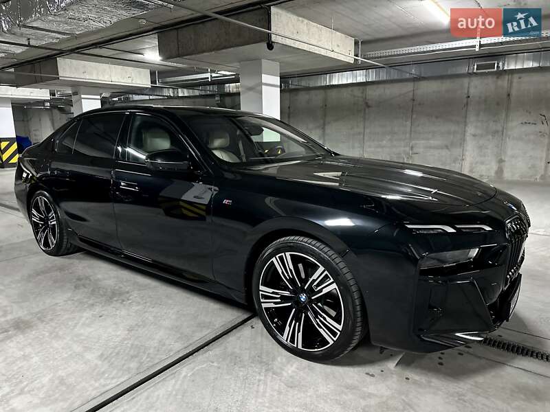 Седан BMW 7 Series 2024 в Дніпрі фото 17 Седан BMW 7 Series 2024 в Дніпрі