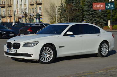 Седан BMW 7 Series 2010 в 