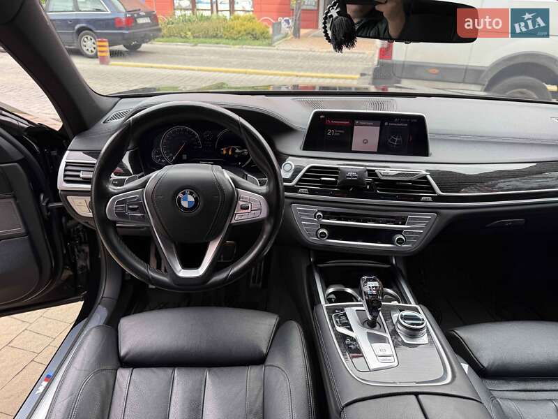 Седан BMW 7 Series 2019 в Львове фото 44 Седан BMW 7 Series 2019 в Львове