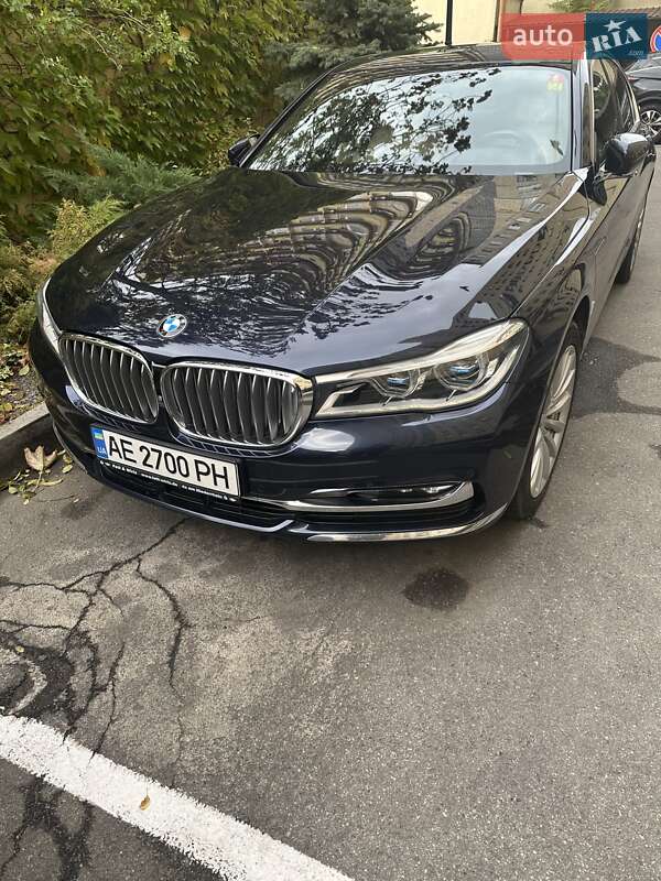 Седан BMW 7 Series 2017 в Днепре