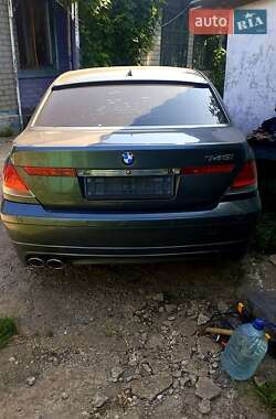 Седан BMW 7 Series 2003 в Первомайске