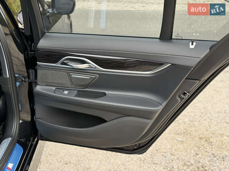 Седан BMW 7 Series 2022 в Днепре фото 29 Седан BMW 7 Series 2022 в Днепре