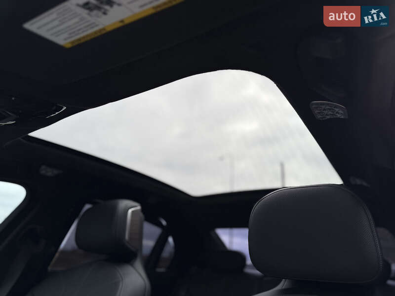 Седан BMW 7 Series 2022 в Львове