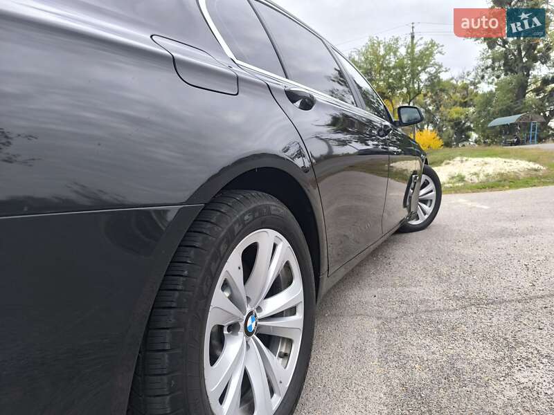 Седан BMW 7 Series 2015 в Полтаве