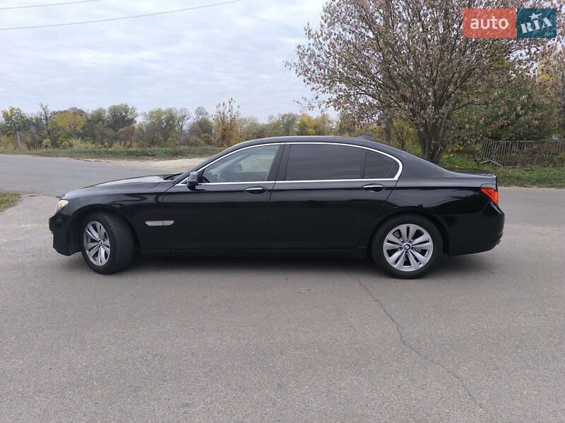 Седан BMW 7 Series 2015 в Полтаве