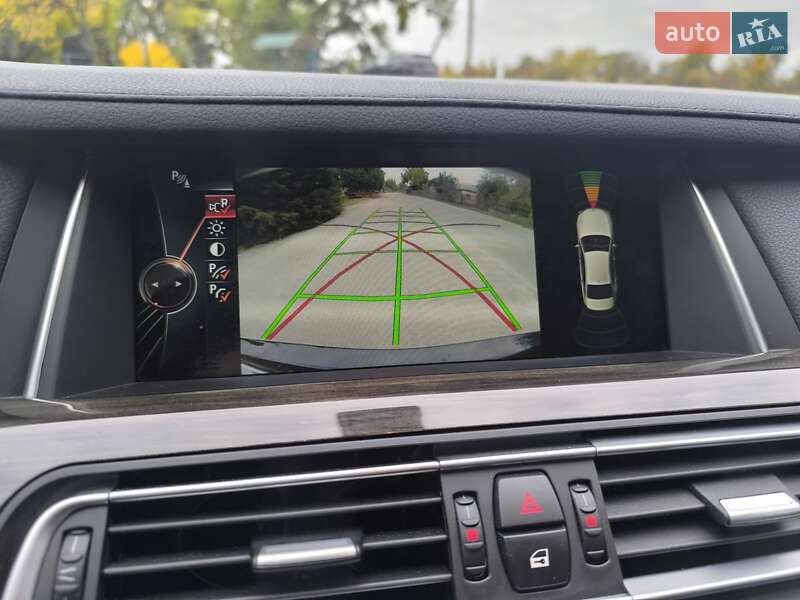 Седан BMW 7 Series 2015 в Полтаве