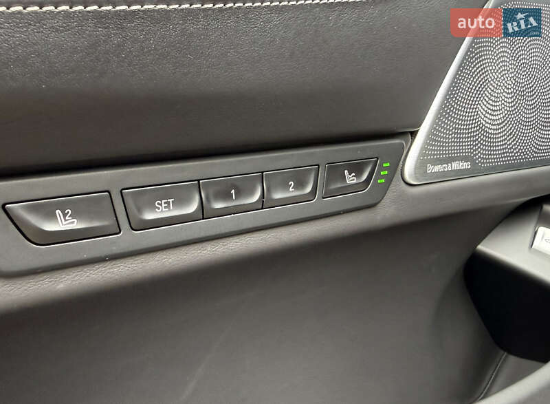 Седан BMW 7 Series 2019 в Ровно фото 40 Седан BMW 7 Series 2019 в Ровно