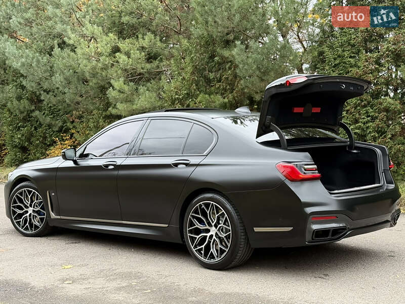 Седан BMW 7 Series 2019 в Ровно фото 140 Седан BMW 7 Series 2019 в Ровно