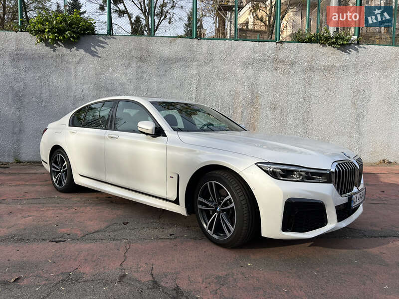 Седан BMW 7 Series 2022 в Киеве фото 2 Седан BMW 7 Series 2022 в Киеве