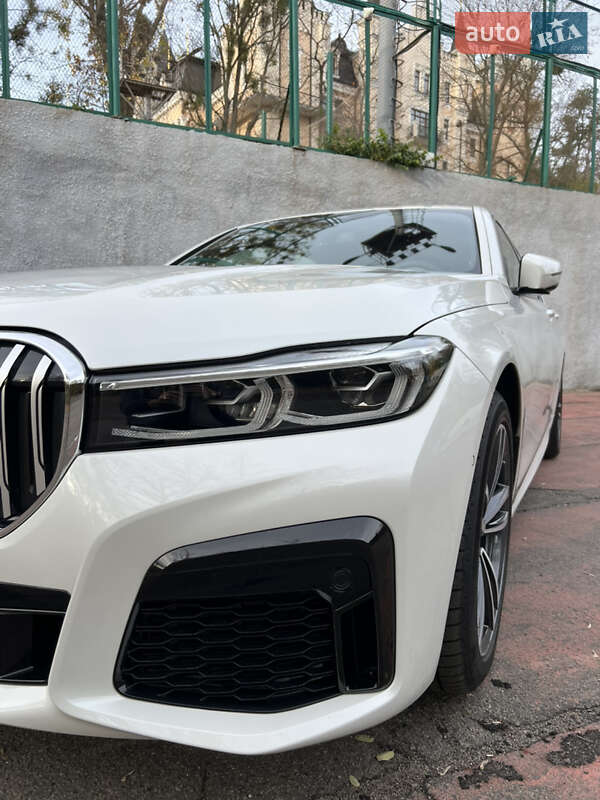 Седан BMW 7 Series 2022 в Киеве фото 11 Седан BMW 7 Series 2022 в Киеве