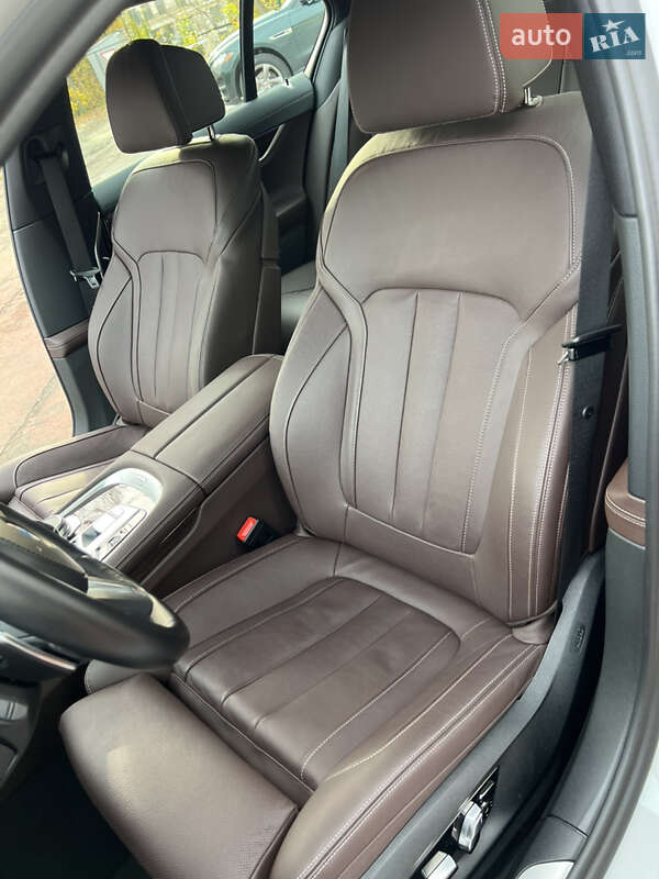 Седан BMW 7 Series 2022 в Киеве фото 29 Седан BMW 7 Series 2022 в Киеве