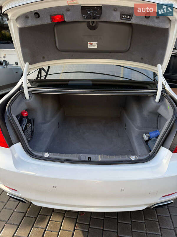 Седан BMW 7 Series 2011 в Одессе