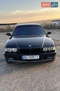 Седан BMW 7 Series 1999 в Черновцах