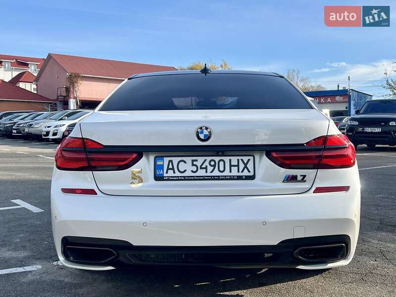 Седан BMW 7 Series 2016 в Киеве фото 10 Седан BMW 7 Series 2016 в Киеве