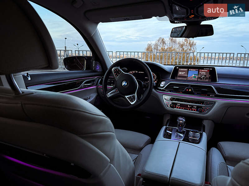 Седан BMW 7 Series 2018 в Дніпрі