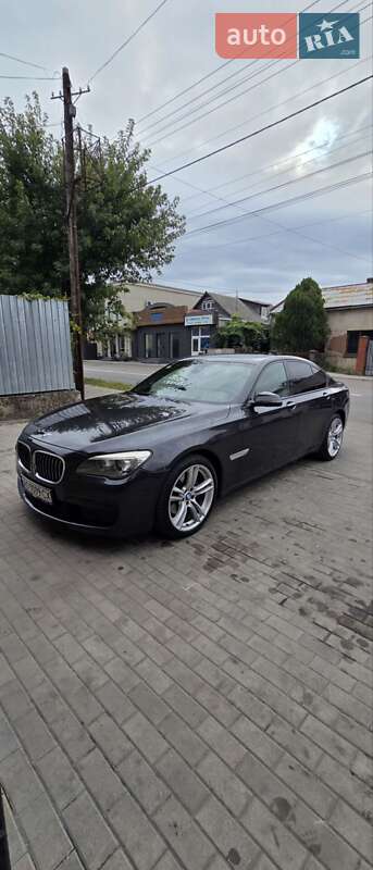 Седан BMW 7 Series 2013 в Ужгороді