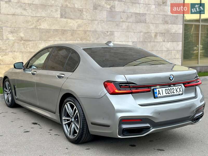 Седан BMW 7 Series 2022 в Киеве