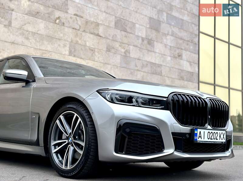 Седан BMW 7 Series 2022 в Киеве