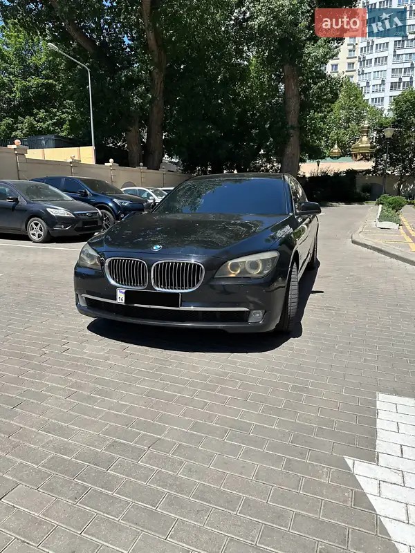 BMW 7 Series 2010