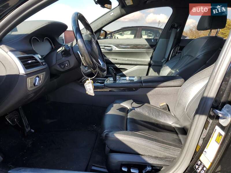 Седан BMW 7 Series 2018 в Киеве