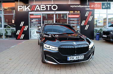 Седан BMW 7 Series 2021 в Львове