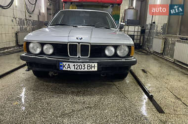 Седан BMW 7 Series 1983 в Киеве