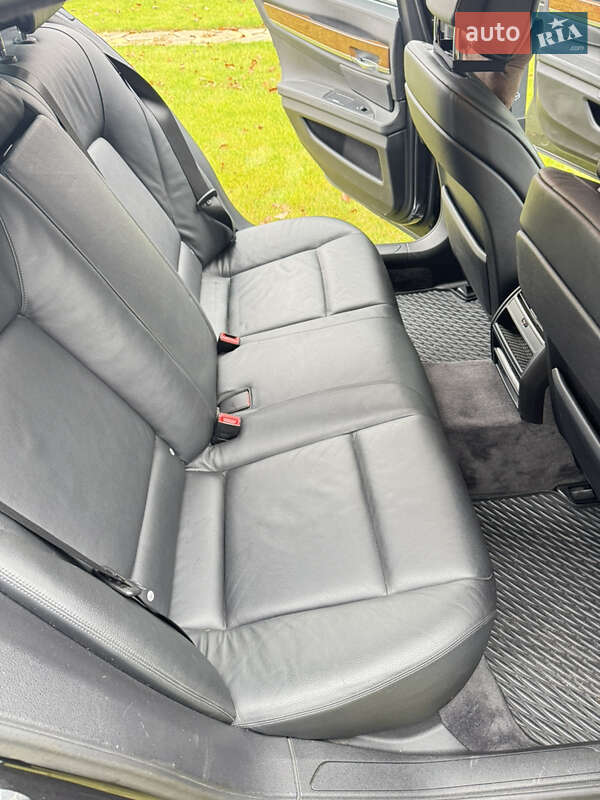 Седан BMW 7 Series 2010 в Киеве фото 14 Седан BMW 7 Series 2010 в Киеве