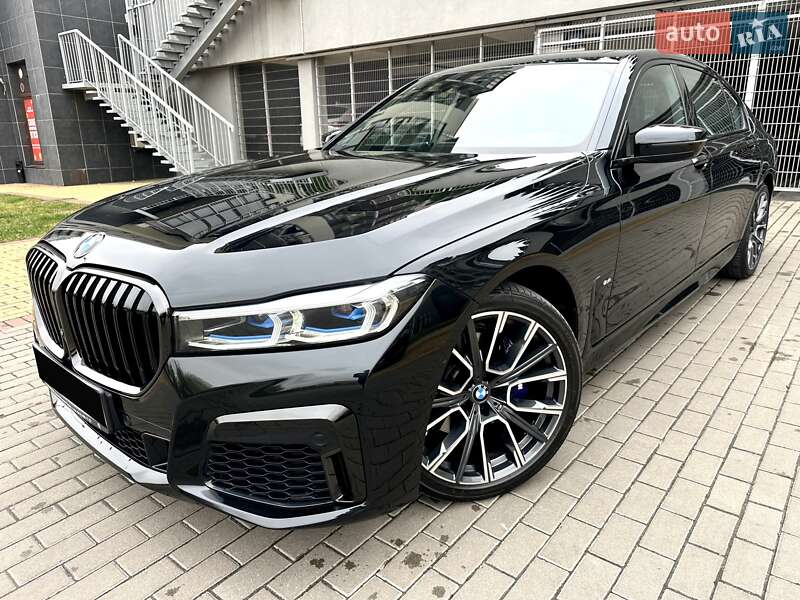Седан BMW 7 Series 2022 в Киеве