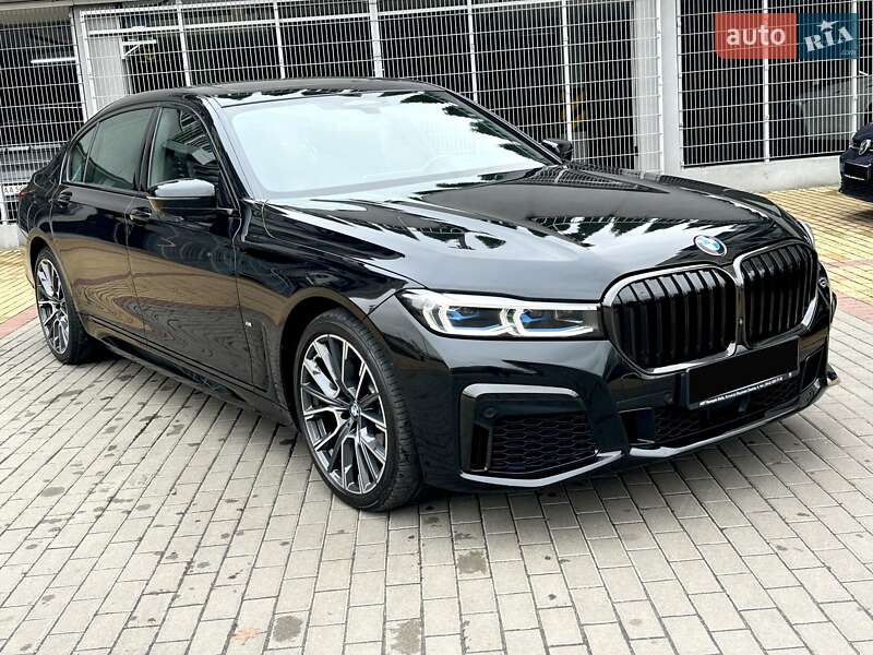 Седан BMW 7 Series 2022 в Киеве
